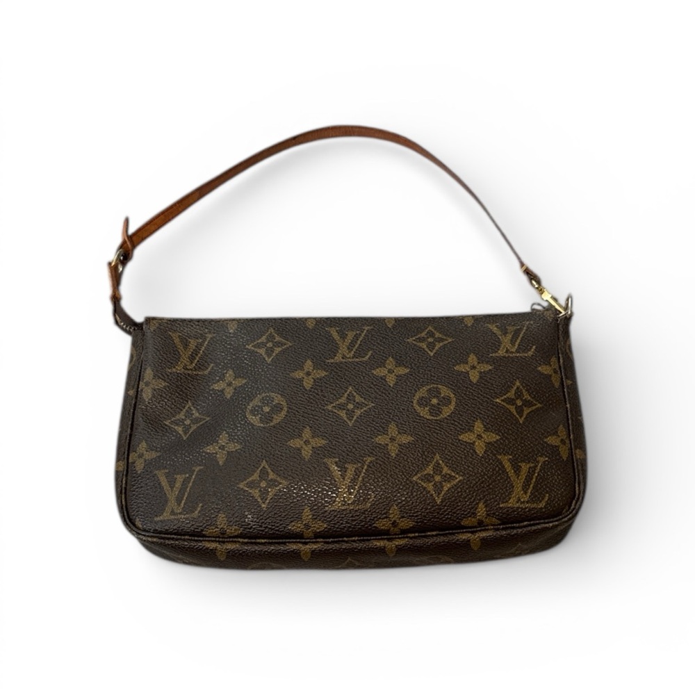 Huge Reduction today only!
Louis Vuitton Brown Monogram Pouchete